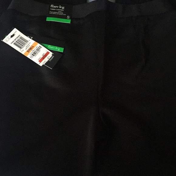 Alfani flare leg - Picture 7 of 7